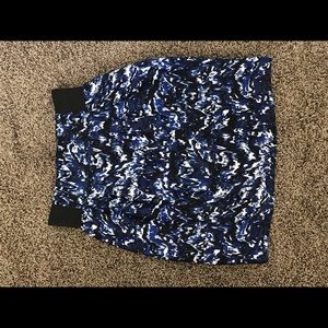 Patterned Mini skirt